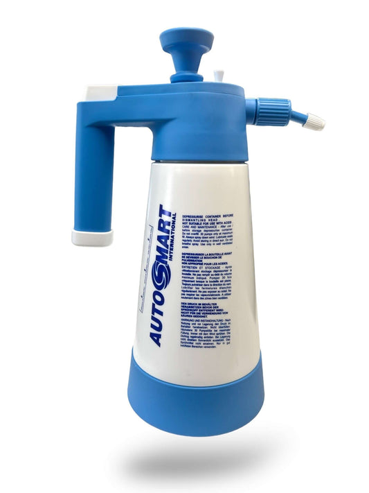 1.5ltr Pump Sprayer Chemical ResistantAutosmarts chemical sprayer makes it quick and easy to dispense cleaning chemicals onto the surface. With heavy duty seals and components this pump sprayer is a perfect detailers tool to get the job done quickly and e